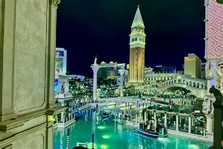 Sofia, 23 — Escort in Venetian Village, United States