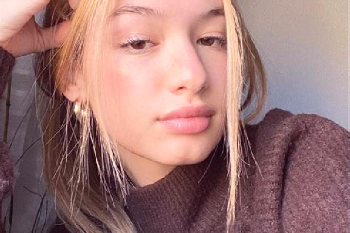 Sofia, 24, a blonde brown-eyed ebony companion based in Terchesti. Offering A-Level, Deep French Kissing, Roleplay, CIM. Available for incall and outcall, da...