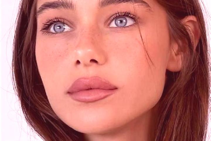 Sofia, 24, a brunette brown-eyed mixed companion based in Karacaoeren. Offering Overnight, CIM, Roleplay, Girlfriend Experience, Couples. Available for incal...
