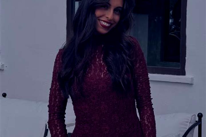Sofia, 24 — Escort in Martin Munoz de la Dehesa, Spain