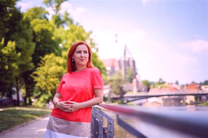 Sofia, 24 — Escort in Schoenau-Berzdorf, Germany