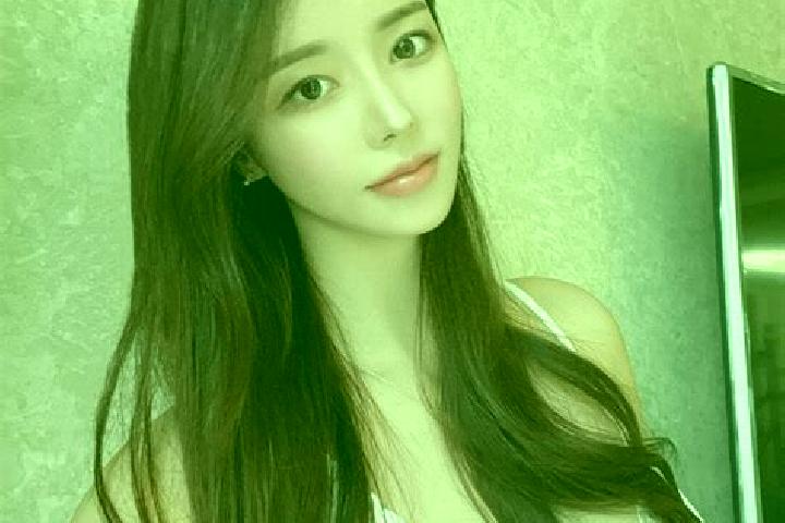 Sofia, 24 — Escort in Shendushui, China