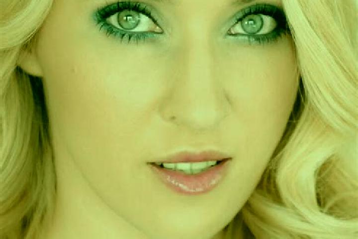 Sofia, 25, a blonde green-eyed middle eastern companion based in Nondara. Offering Prostate Massage, Dinner Date, Erotic Massage. Available for incall and ou...