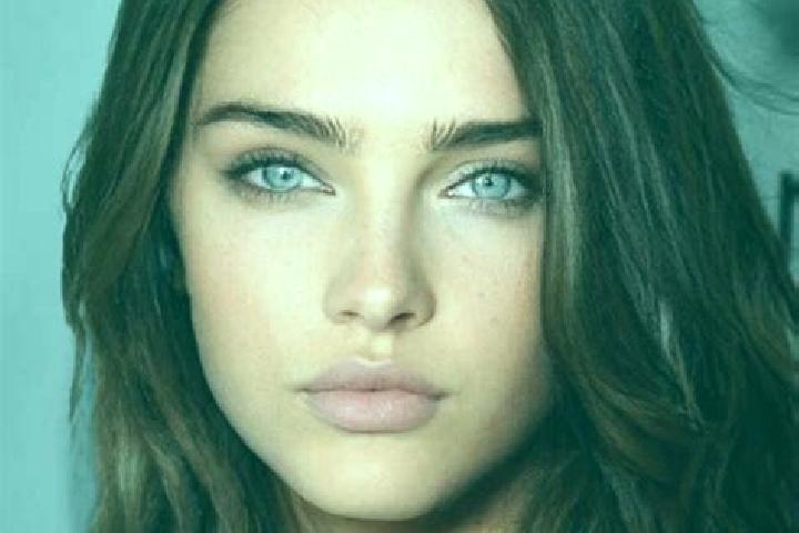 Sofia, 25, a brunette amber-eyed ebony companion based in Singhofen. Offering Deep French Kissing, Dinner Date, Fetish. Available for incall and outcall, day...