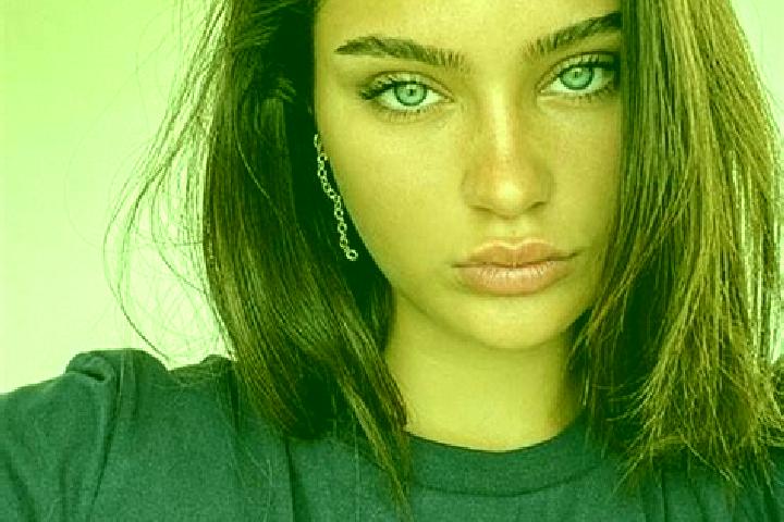 Sofia, 25, a brunette dark-eyed caribbean companion based in Zadioa. Offering Massage, GFE, Domination. Available for incall and outcall, overnight bookings ...