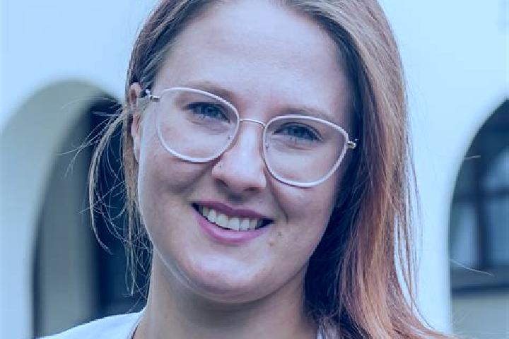 Sofia, 25 — Escort in Altheim, Germany