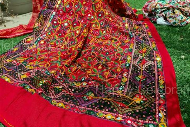 Sofia, 25 — Escort in Garhi Dupatta, Pakistan