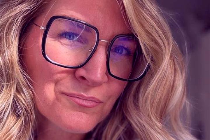 Sofia, 25 — Escort in Strahlungen, Germany