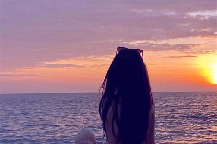 Sofia, 25 — Escort in Sunset Beach, United States