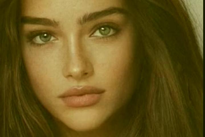 Sofia, 26, a chestnut blue-eyed caucasian companion based in Hantara. Offering OWO, Travel Companion, Massage, A-Level. Available for incall and outcall, ove...