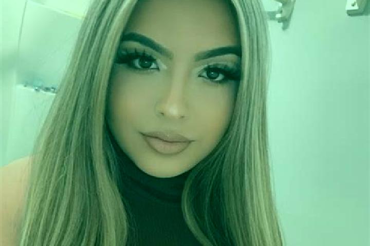 Sofia, 26, a red blue-eyed mixed companion based in Morsano. Offering Girlfriend Experience, Travel Companion, OWO. Available for incall and outcall, day and...