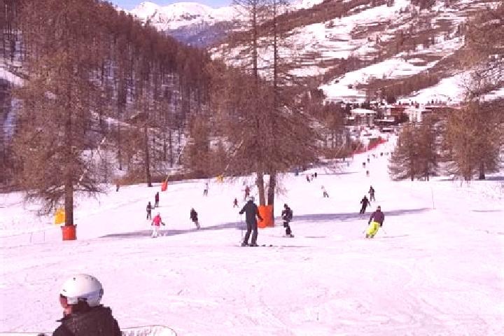 Sofia, 26 — Escort in Colle Sestriere, Italy