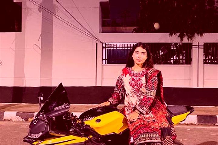Sofia, 26 — Escort in Lakhi, Pakistan
