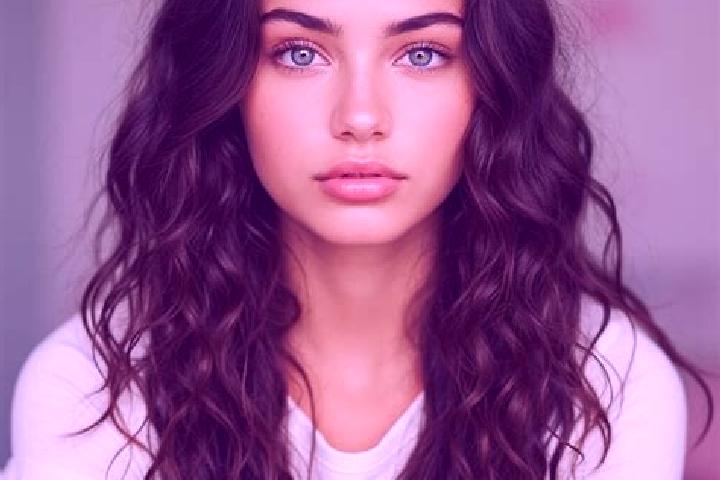 Sofia, 27, a auburn amber-eyed mediterranean companion based in Padaan. Offering GFE, Prostate Massage, Roleplay, Fetish. Available for incall and outcall, o...