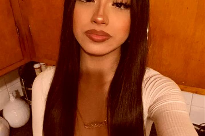 Sofia, 27, a black dark-eyed latina companion based in Lizhi. Offering Erotic Massage, Duos, GFE, Party Girl, Tantra. Available for incall and outcall, overn...
