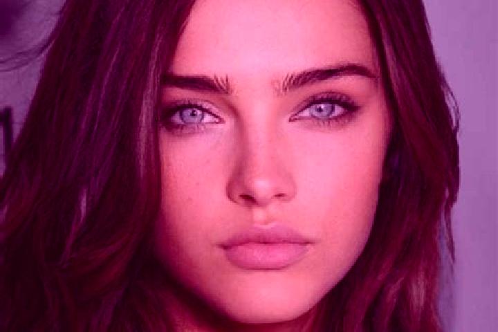 Sofia, 27, a brunette amber-eyed caribbean companion based in Castelguglielmo. Offering Overnight, GFE, A-Level. Available for incall and outcall, day and ev...