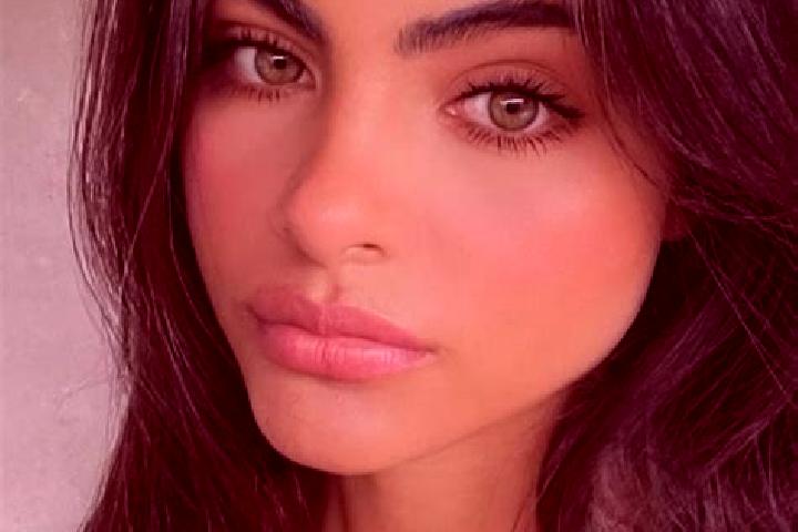 Sofia, 27, a chestnut dark-eyed indian companion based in Preusslitz. Offering Deep French Kissing, Fetish, Striptease. Available for incall and outcall, day...