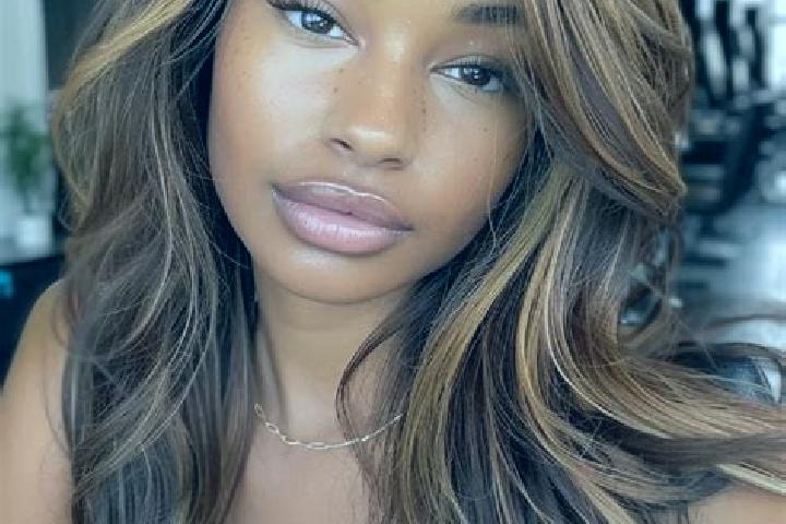 Sofia, 27, a dark blonde brown-eyed ebony companion based in Cocconato. Offering Party Girl, Erotic Massage, Dinner Date. Available for incall and outcall, d...