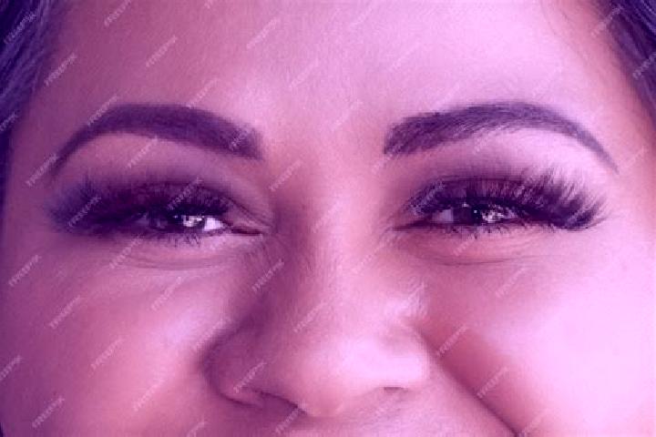 Sofia, 27, a red green-eyed latina companion based in Esquerchin. Offering Fetish, Deep French Kissing, GFE. Available for incall and outcall, day and evenin...