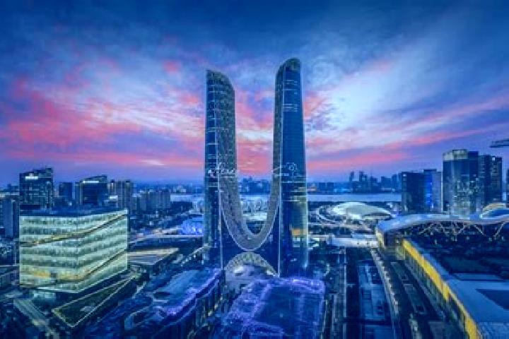 Sofia, 27 — Escort in Gaodian, China