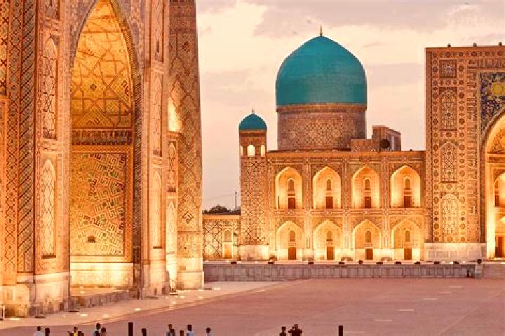 Sofia, 27 — Escort in Hazratishoh, Uzbekistan