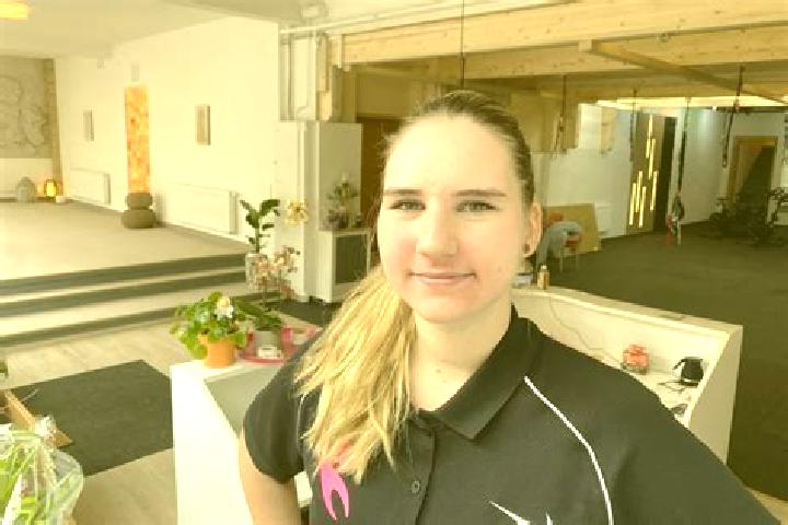 Sofia, 27 — Escort in Lengenfeld, Germany