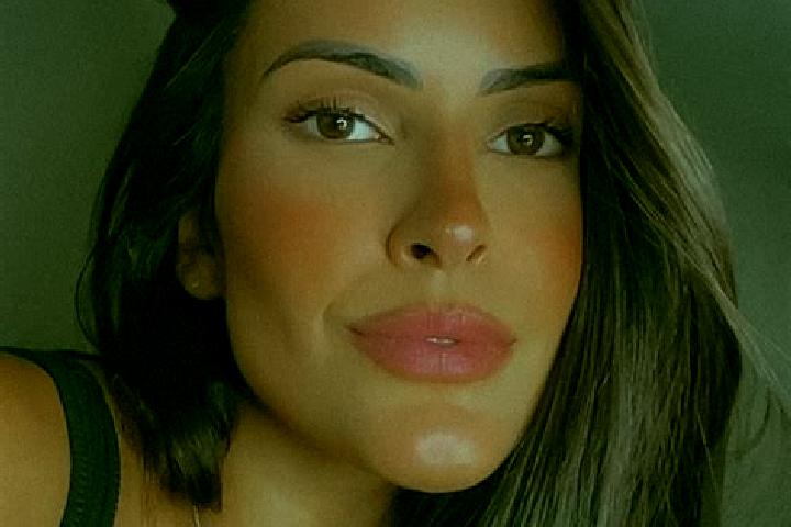Sofia, 27 — Escort in Paragominas, Brazil