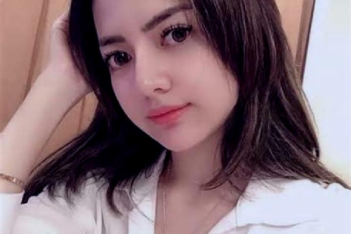 Sofia, 27 — Escort in Puncaksari, Indonesia