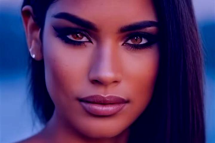 Sofia, 28, a black hazel-eyed latina companion based in Villa Grove. Offering Dinner Date, Fetish, Overnight, Duos. Available for incall and outcall, day and...