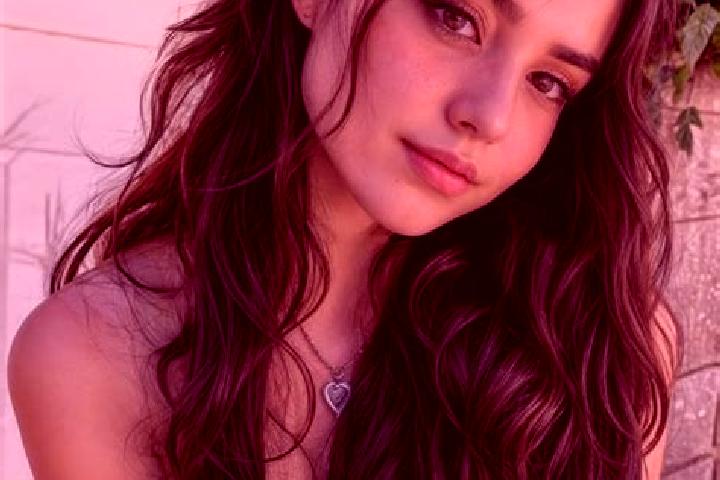 Sofia, 28, a black hazel-eyed slavic companion based in Brugneto. Offering Tantra, A-Level, Dinner Date. Available for incall and outcall, day and evening da...
