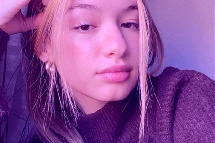 Sofia, 28, a blonde brown-eyed mixed companion based in Cariaco. Offering Roleplay, Duos, Erotic Massage. Available for incall and outcall, day and evening d...