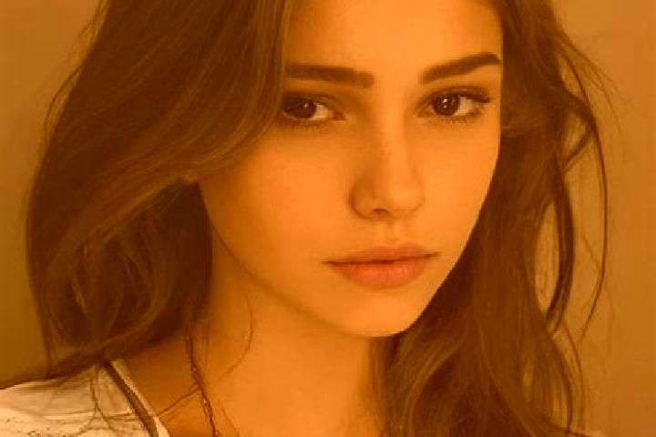 Sofia, 28, a chestnut hazel-eyed slavic companion based in Santa Rosa. Offering Roleplay, Girlfriend Experience, Dinner Date, Travel Companion, Overnight. Av...