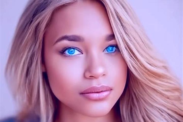Sofia, 28, a dark blonde blue-eyed latina companion based in Niebert. Offering Party Girl, Fetish, Erotic Massage, Couples. Available for incall and outcall,...