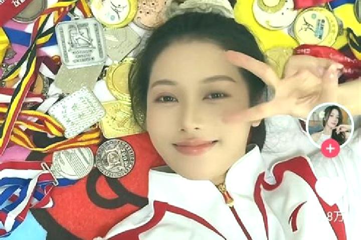 Sofia, 28 — Escort in Liufang, China