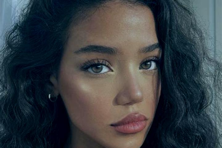 Sofia, 29, a black brown-eyed mediterranean companion based in Kasaishi. Offering Tantra, Domination, Dinner Date. Available for incall and outcall, overnigh...