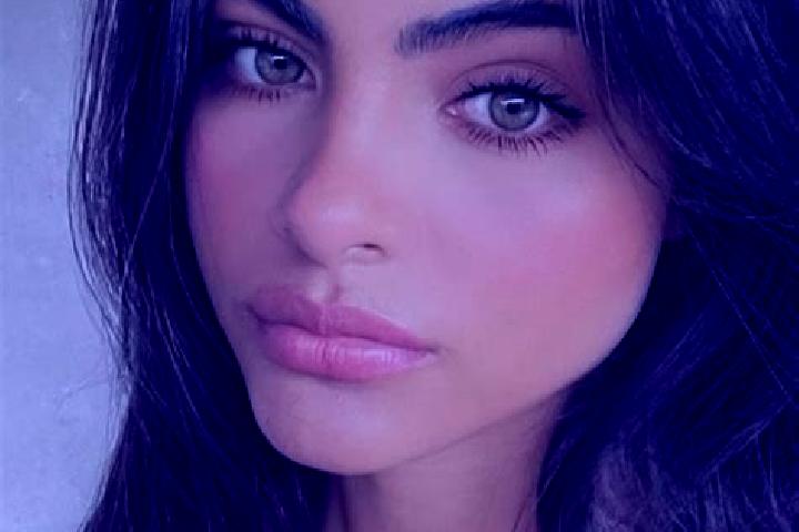 Sofia, 29, a black hazel-eyed latina companion based in Sandy Lake. Offering Massage, Tantra, Erotic Massage, Striptease. Available for incall and outcall, o...