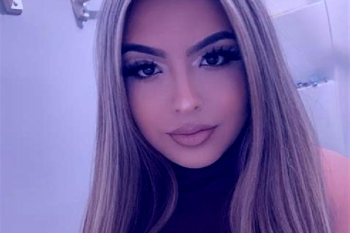 Sofia, 29, a blonde dark-eyed latina companion based in Sollwitt. Offering Massage, Deep French Kissing, 69. Available for incall and outcall, day and evenin...