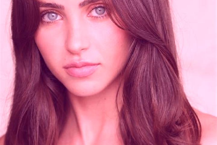 Sofia, 29, a brunette brown-eyed mixed companion based in Tanjungampalu. Offering OWO, A-Level, GFE, 69. Available for incall and outcall, day and evening da...