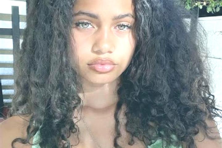 Sofia, 29, a chestnut green-eyed mixed companion based in Bussy-en-Othe. Offering GFE, Roleplay, BDSM. Available for incall and outcall, overnight bookings a...