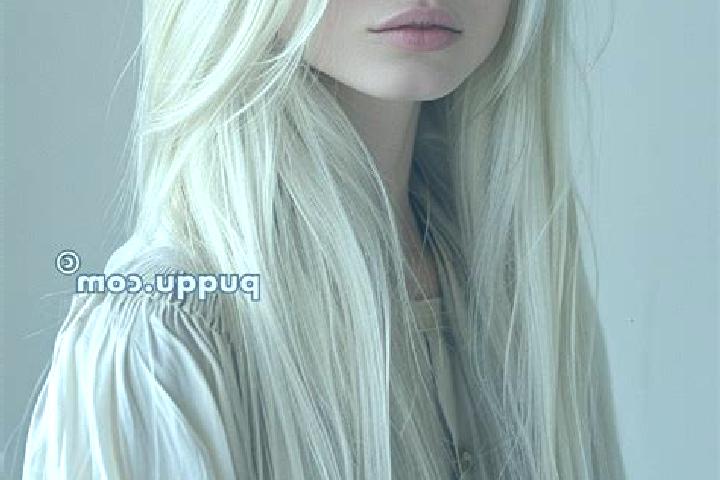Sofia, 29, a platinum blonde blue-eyed european companion based in Colotlipa. Offering GFE, OWO. Available for incall and outcall, day and evening dates.