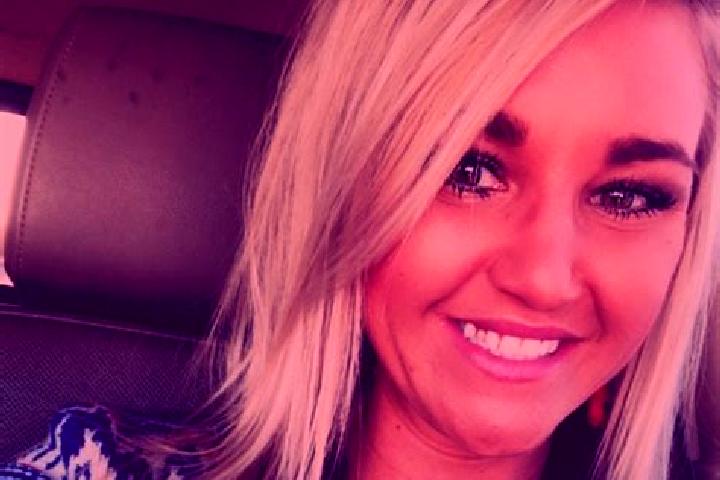 Sofia, 29 — Escort in Blakely, United States