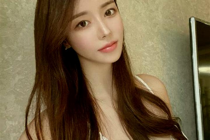 Sofia, 29 — Escort in Dabaizhuang, China