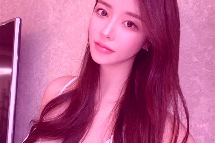 Sofia, 29 — Escort in Fengniancun, China