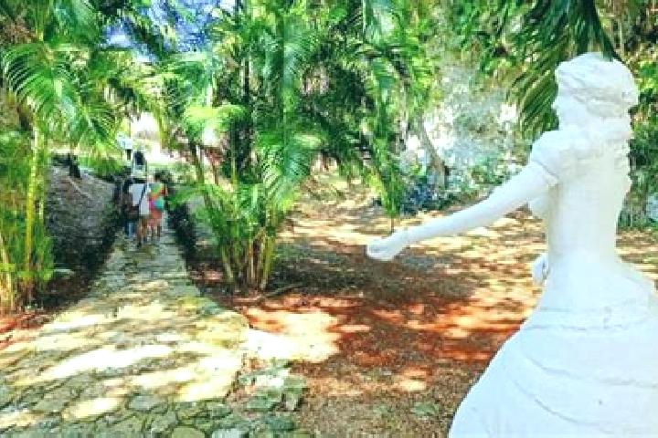 Sofia, 29 — Escort in Jaruco, Cuba