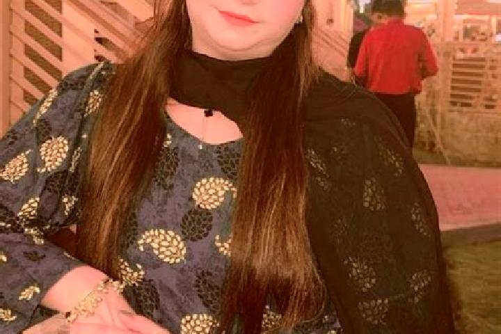 Sofia, 29 — Escort in Larkana, Pakistan