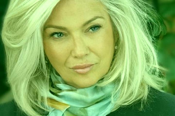 Sofia, 30, a blonde grey-eyed ebony companion based in Cire-d Aunis. Offering Deep French Kissing, Roleplay, OWO. Available for incall and outcall, day and e...