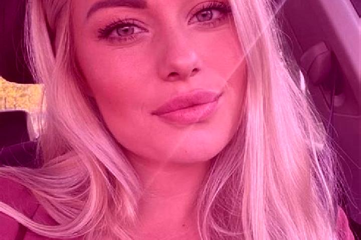 Sofia, 30, a blonde hazel-eyed caribbean companion based in Goess. Offering Prostate Massage, Domination, CIM, BDSM. Available for incall and outcall, day an...