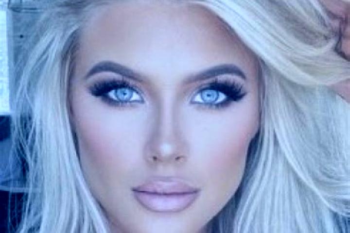 Sofia, 30, a platinum blonde amber-eyed indian companion based in Capitan Loreto. Offering Couples, BDSM, Girlfriend Experience, Erotic Massage. Available fo...