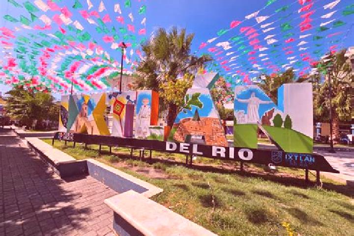 Sofia, 30 — Escort in Ixtlan del Rio, Mexico