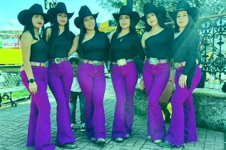 Sofia, 30 — Escort in Uruapilla, Mexico